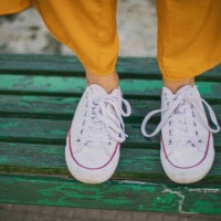 white sneakers viewpoint - fashion stock pictures, royalty-free photos & images