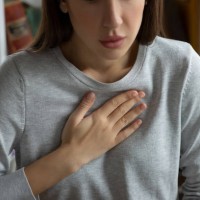 woman having heartache - junk food stock pictures, royalty-free photos & images