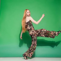 woman posing in stylish clothes - fashion stock-fotos und bilder
