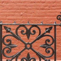 wrought iron fence around residential building in london, england - garden decoration stockfoto's en -beelden