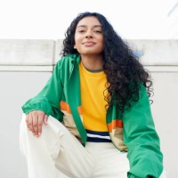 young fashionable woman in city - fashion stock pictures, royalty-free photos & images