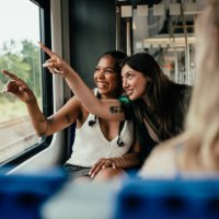 young women commuting - travel stock pictures, royalty-free photos & images