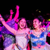 young women during party outdoors - concert stockfoto's en -beelden