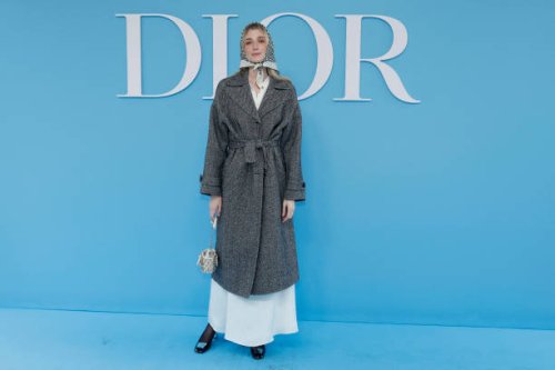 Australian actress Elizabeth Debicki poses upon arrival ahead of Christian Dior Women Ready-to-wear Spring-Summer 2025 show as part of the Paris...