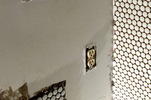 bathroom wall tile diy installation - home decoration stock pictures, royalty-free photos & images