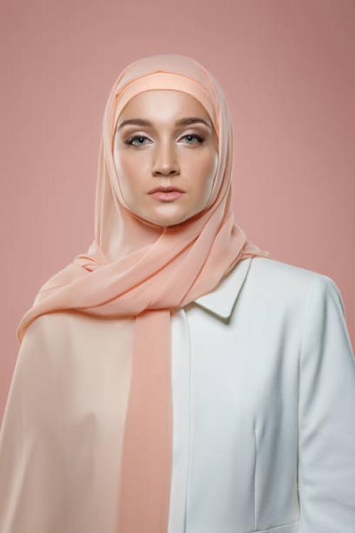 beautiful muslim woman wearing hijab - fashion stock pictures, royalty-free photos & images