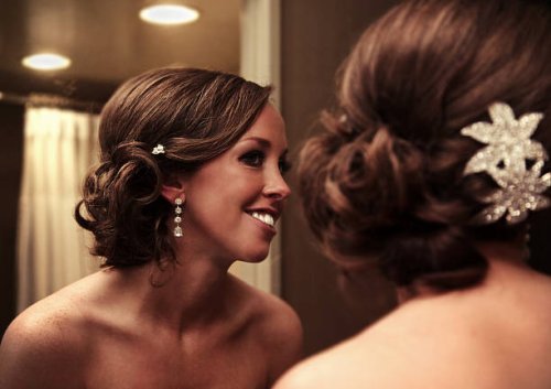 bridal reflections - hairstyle stockfoto's en -beelden