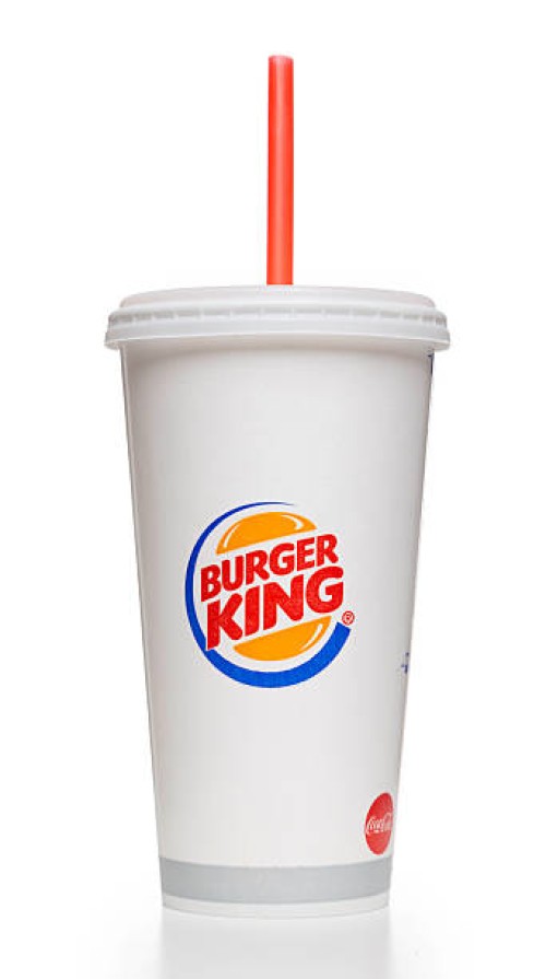 burger king soda paper cup with red straw - junk food stock pictures, royalty-free photos & images
