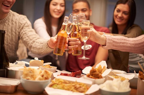 cheers - junk food stock pictures, royalty-free photos & images