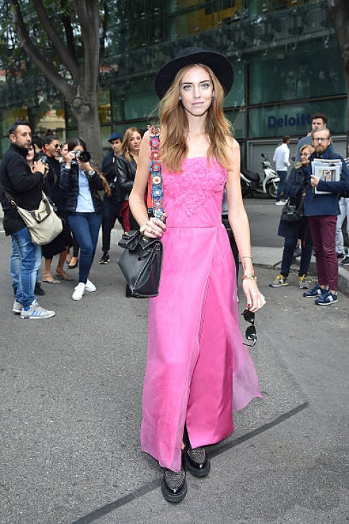 Chiara Ferragni arrives at the Giorgio Armani show during the Milan Fashion Week Spring/Summer 2016 on September 28, 2015 in Milan, Italy.