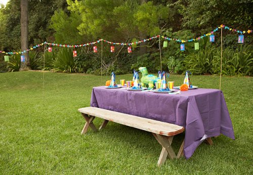children's party table set-up in backyard - garden decoration stock pictures, royalty-free photos & images