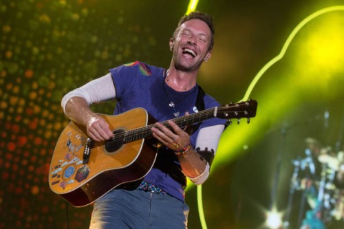 Chris Martin of Coldplay performs during the 'A Head Full Of Dreams' Tour at Ciudad de La Plata Stadium on November 14, 2017 in La Plata, Argentina.