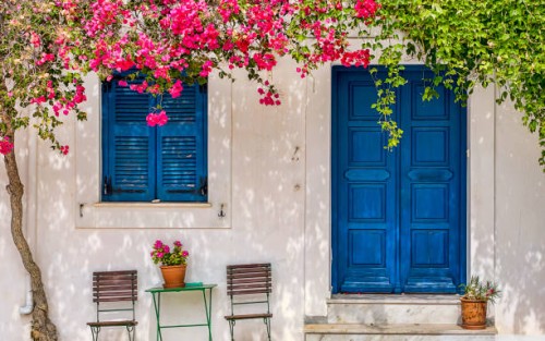 colorful flower decorating front of house - garden decoration stock pictures, royalty-free photos & images