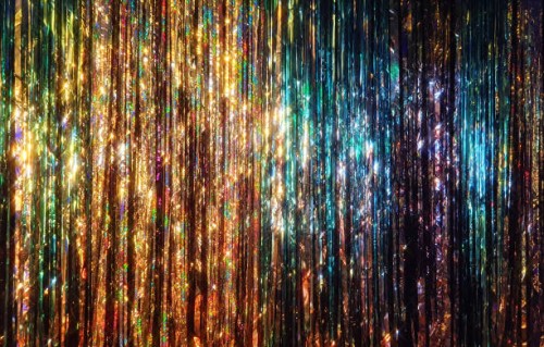 colorful tinsel glitter curtain - home decoration stockfoto's en -beelden
