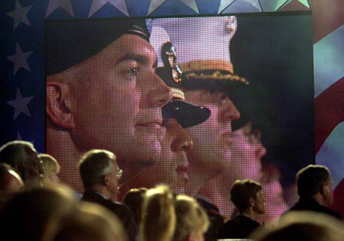 Concert29 date: 5/28/06 photographer: Katherine Frey/The Washington Post neg.#: freyk 180894 Washington, DC National Memorial Day concert on the West...