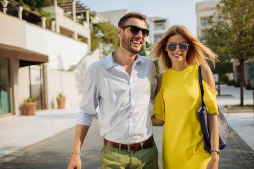 couple in the city - fashion stock pictures, royalty-free photos & images