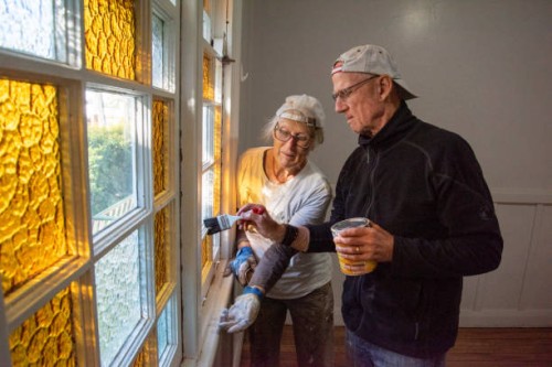 couple renovating their old house. - home decoration stock pictures, royalty-free photos & images