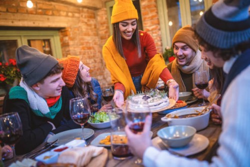 dîner en plein air - garden decoration photos et images de collection