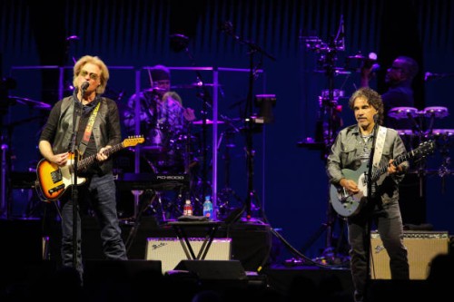 Daryl Hall and John Oates perform at Xcel Energy Center on May 16, 2018 in St Paul, Minnesota.