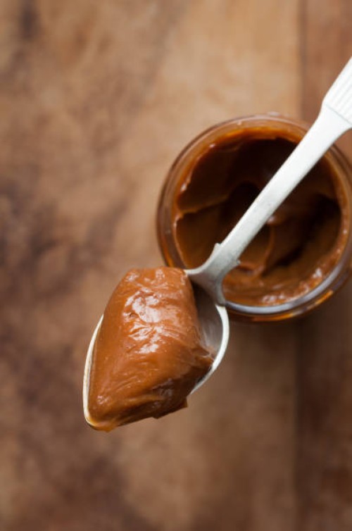 dulce de leche - junk food stock-fotos und bilder
