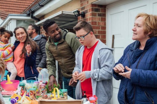 easter yard sale fun - garden decoration stock pictures, royalty-free photos & images