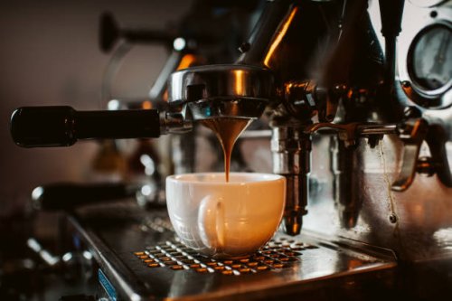 espressomachine - coffee stockfoto's en -beelden