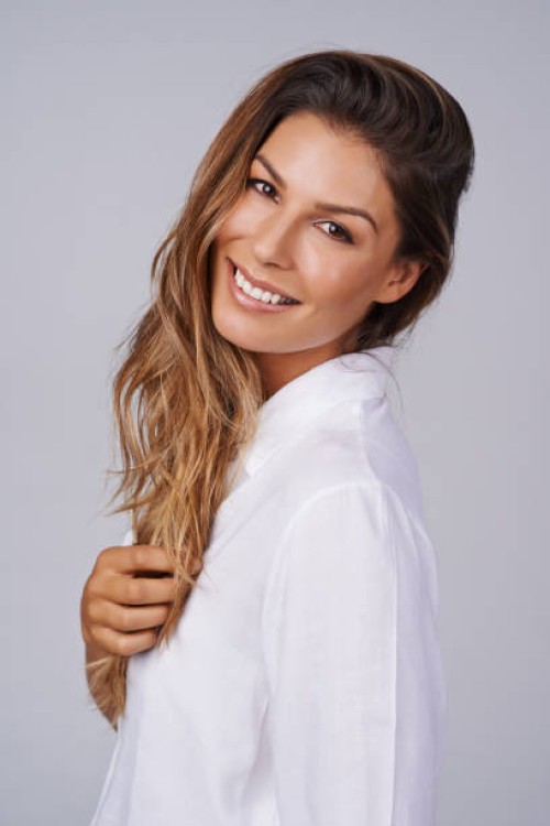 extra beautiful when she smiles - fashion stock pictures, royalty-free photos & images