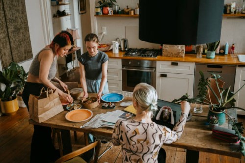 family setting dining table for lunch at home - food stock pictures, royalty-free photos & images