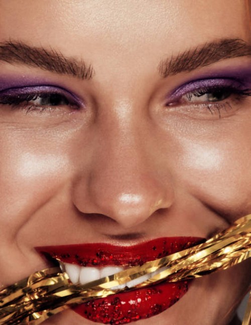 fashion beauty girl portrait looking at camera, christmas make up - fashion stock pictures, royalty-free photos & images