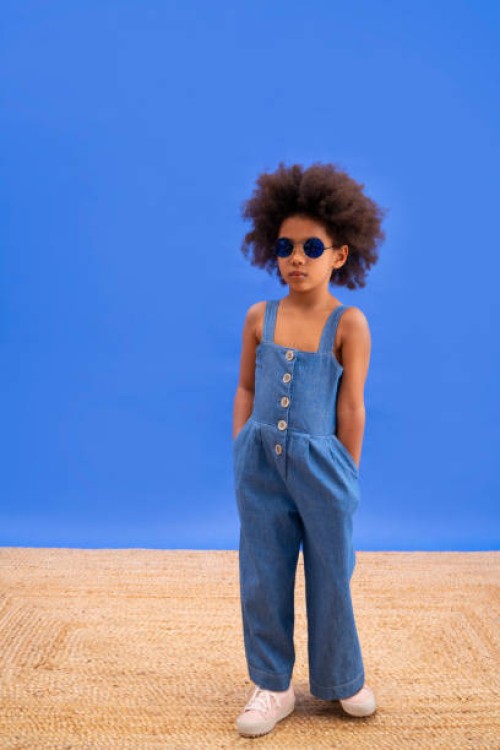 fashion ethnic girl with jeans and sunglasses - fashion stock pictures, royalty-free photos & images