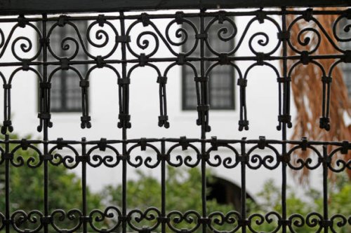 fence with views to a garden - garden decoration stock pictures, royalty-free photos & images