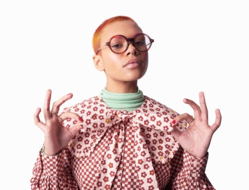 finishing touch - fashion stock pictures, royalty-free photos & images