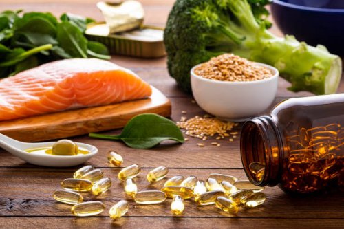 fish oil capsules and diet rich in omega-3 - food stock pictures, royalty-free photos & images