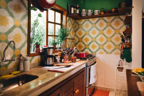 food cooking in a pot on a kitchen stove - home decoration stock pictures, royalty-free photos & images