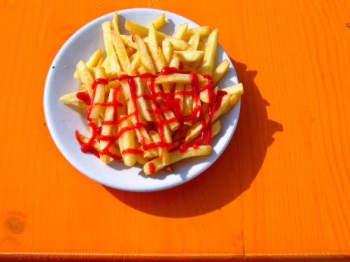 french fries - junk food stock-fotos und bilder