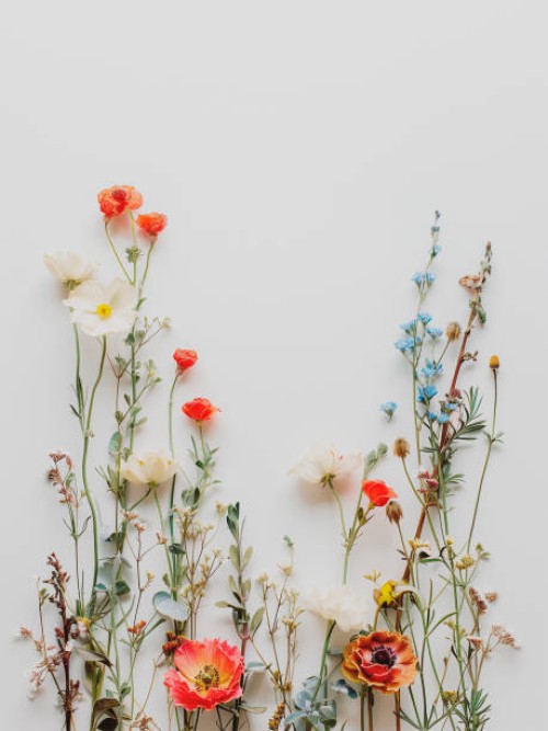 fresh flowers pattern in white with blank paper - home decoration stock pictures, royalty-free photos & images