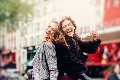 friends in paris - fashion stock pictures, royalty-free photos & images