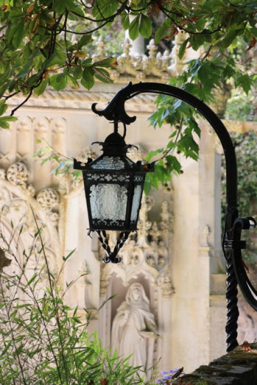 garden seteais palace - garden decoration stock-fotos und bilder