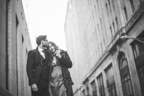 gentleman und eine schöne frau - fashion stock-fotos und bilder