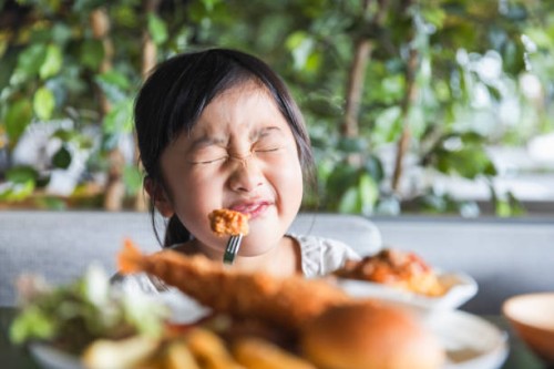 girl eating lunch at cafe - food stock pictures, royalty-free photos & images