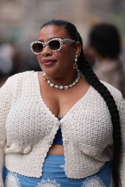 Greivy seen wearing KREWE brown / white checked sunglasses, Jenny Cipoletti pearl necklace, gold pearl earrings, Generation Love wool knit / crochet...