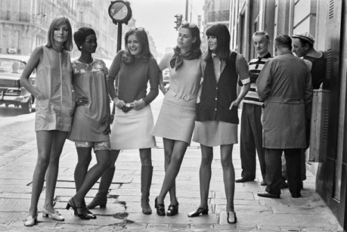 Group of models in casual outfits, August 1967.
