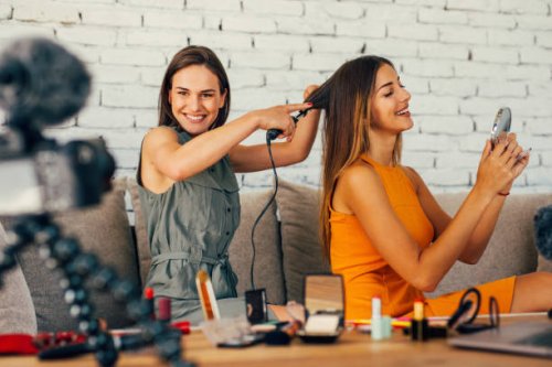 hairdo vlog - hairstyle stock pictures, royalty-free photos & images