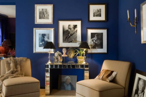 hamburg apartment decorated in electric blues - home decoration stock pictures, royalty-free photos & images