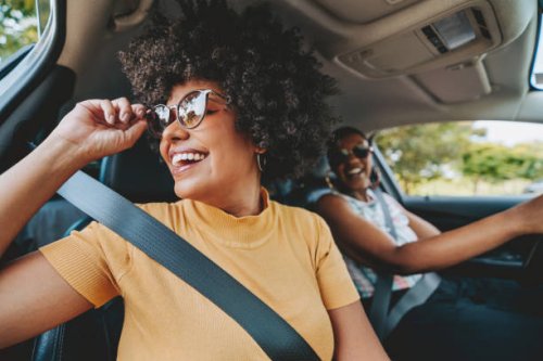 happy friends traveling by car - travel photos et images de collection