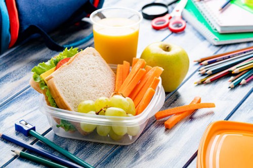 healthy school lunch box - food stock pictures, royalty-free photos & images
