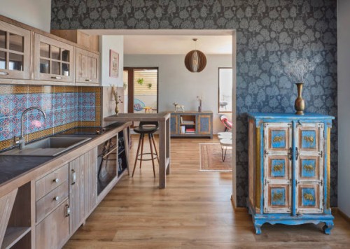 holiday studio-apartment - home decoration stock pictures, royalty-free photos & images