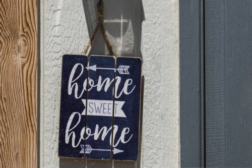 "home sweet home" sign - home decoration stock pictures, royalty-free photos & images