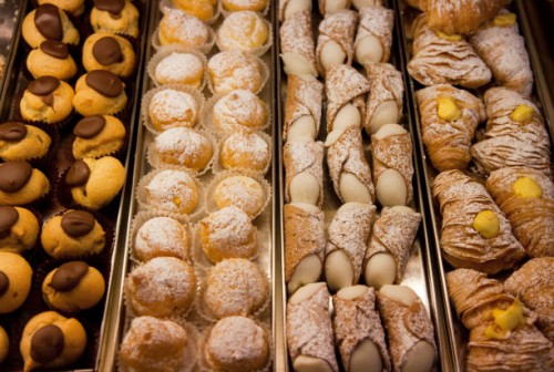 italian pastries - food stock pictures, royalty-free photos & images