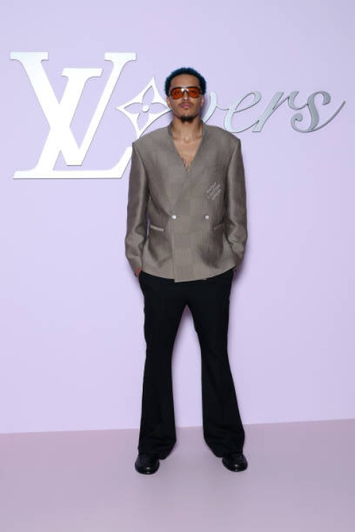Jeremy Sochan attends the Louis Vuitton Menswear Fall-Winter 2025/2026 show as part of Paris Fashion Week on January 21, 2025 in Paris, France.